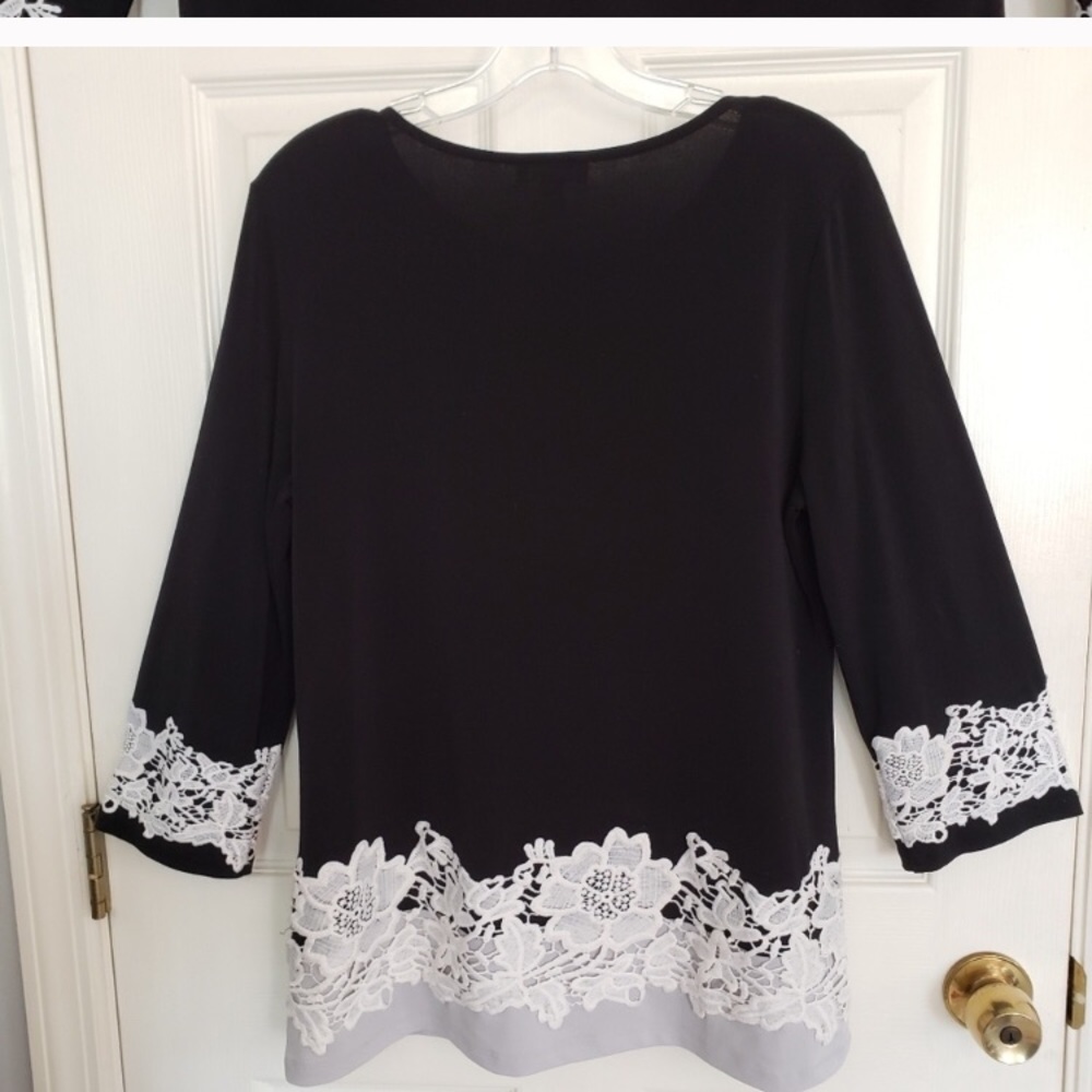 Beautiful black and lace top!